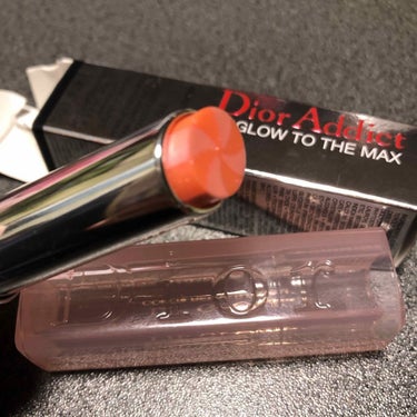 ❁Dior Addict
    LIP GLOW TO THE MAX(210:ホロピンク)
✼••┈┈••✼••┈┈••✼••┈┈••✼••┈┈••✼
これは、Youtube見てたら広告で
出てきて