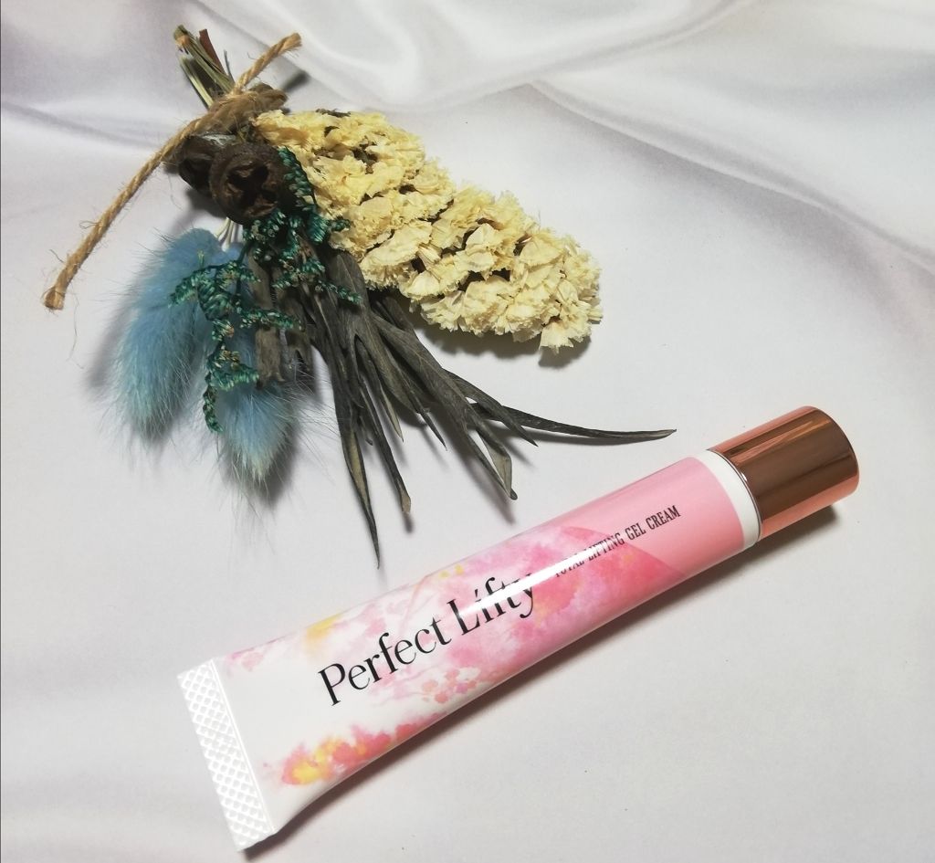 Perfect Lifty  TOTAL LIFTING GEL CREAM/R&/フェイスクリームを使ったクチコミ（2枚目）