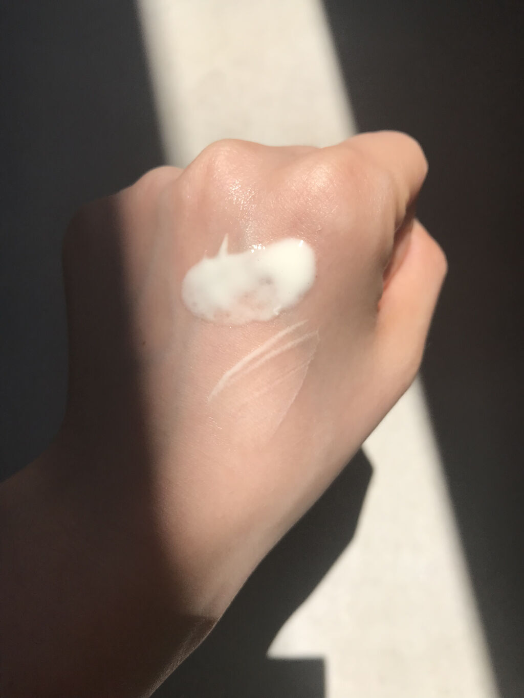 ニベアUV ディープ プロテクト＆ケア エッセンス/ニベア/日焼け止めローションを使ったクチコミ（2枚目）