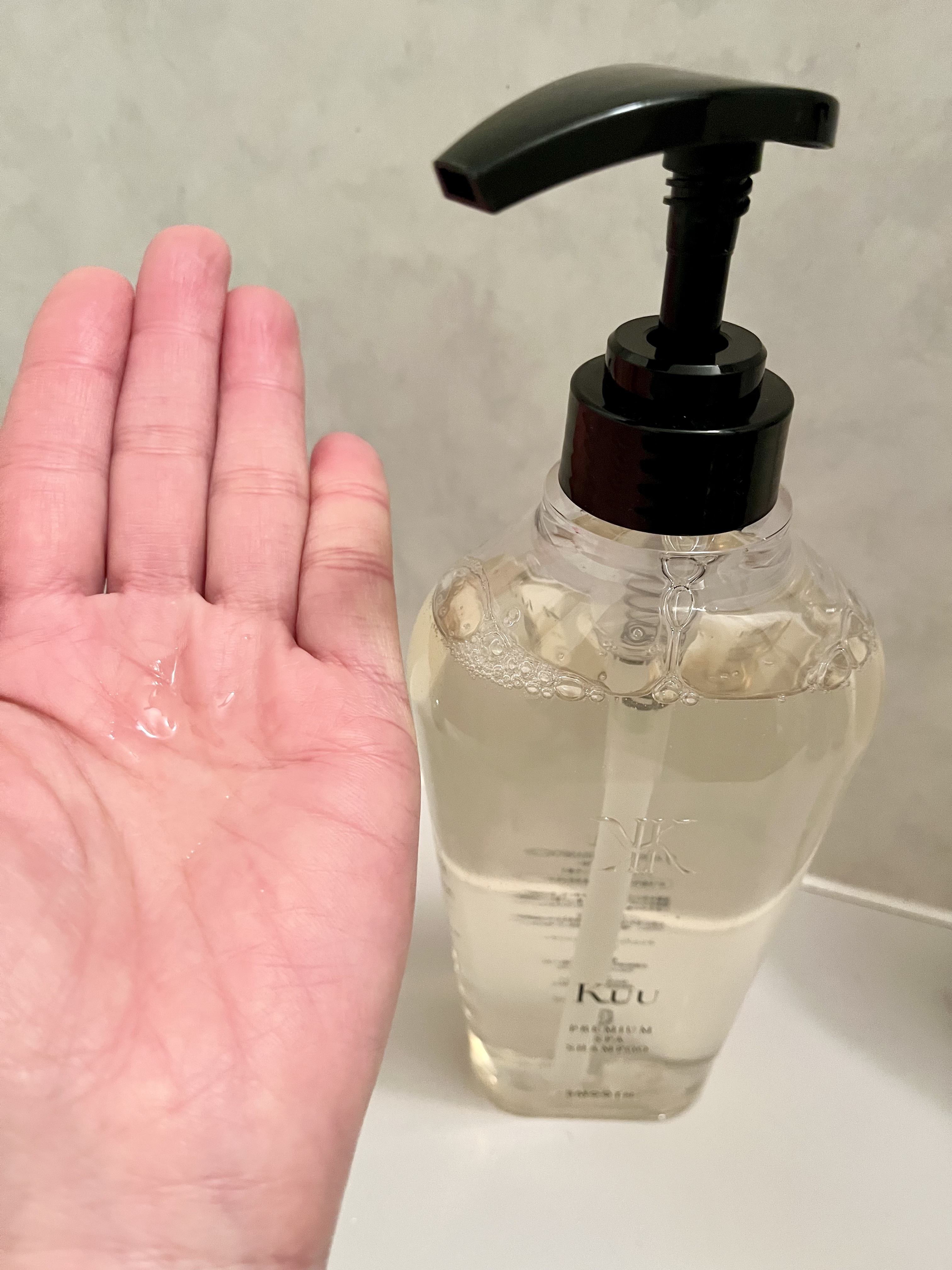 Kuu PREMIUM SPA SHAMPOO＆ TREATMENT -SMOOTH-/Kuu/市販シャンプーを使ったクチコミ（2枚目）