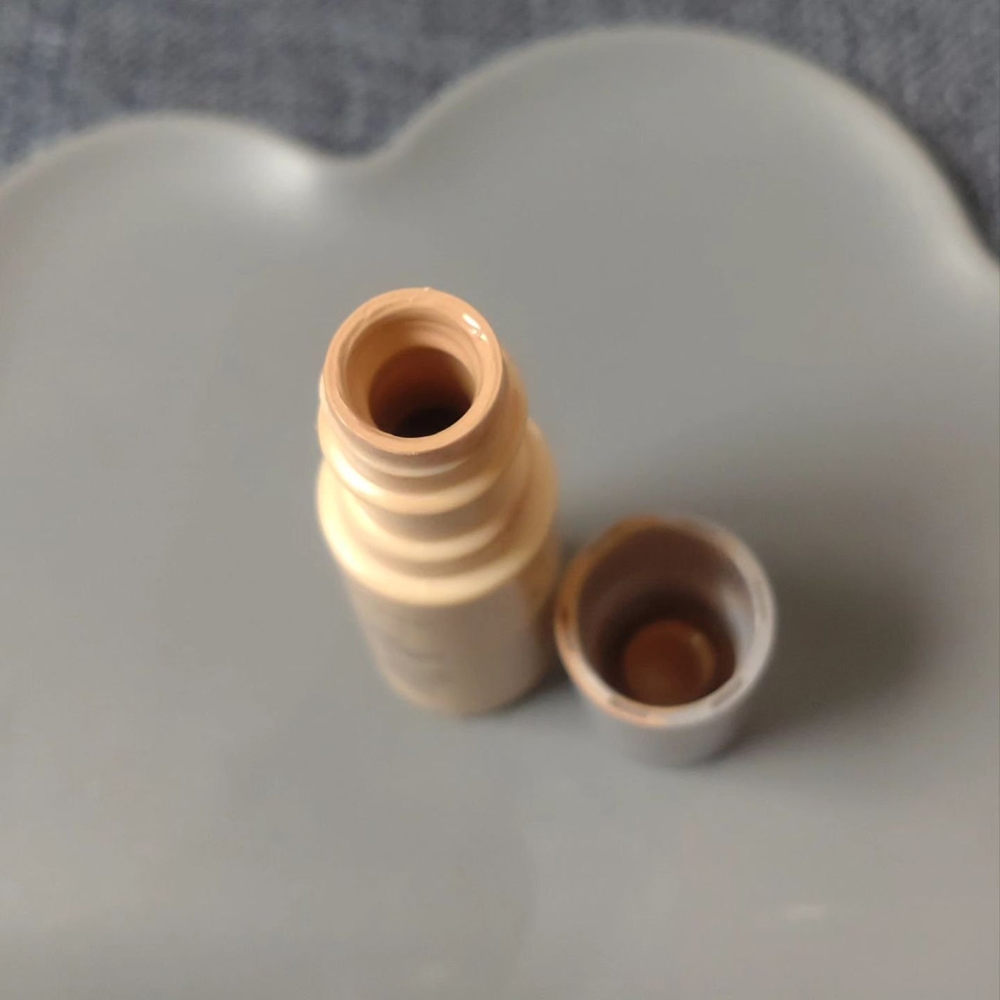 クラリティフロウリクイド/LUNASOL/リキッドファンデーションを使ったクチコミ(2枚目)