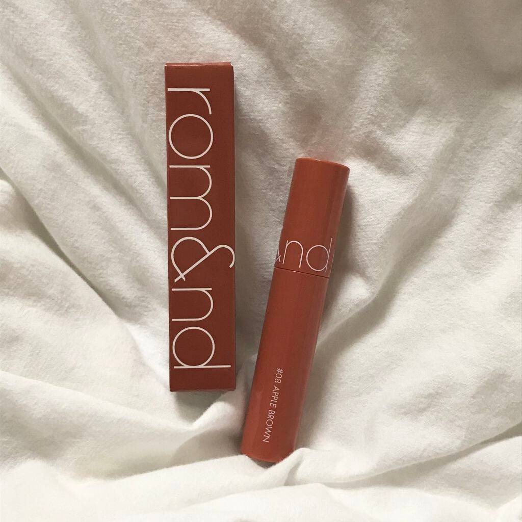 ジューシーラスティングティント/rom&nd/リップティントを使ったクチコミ(1枚目)