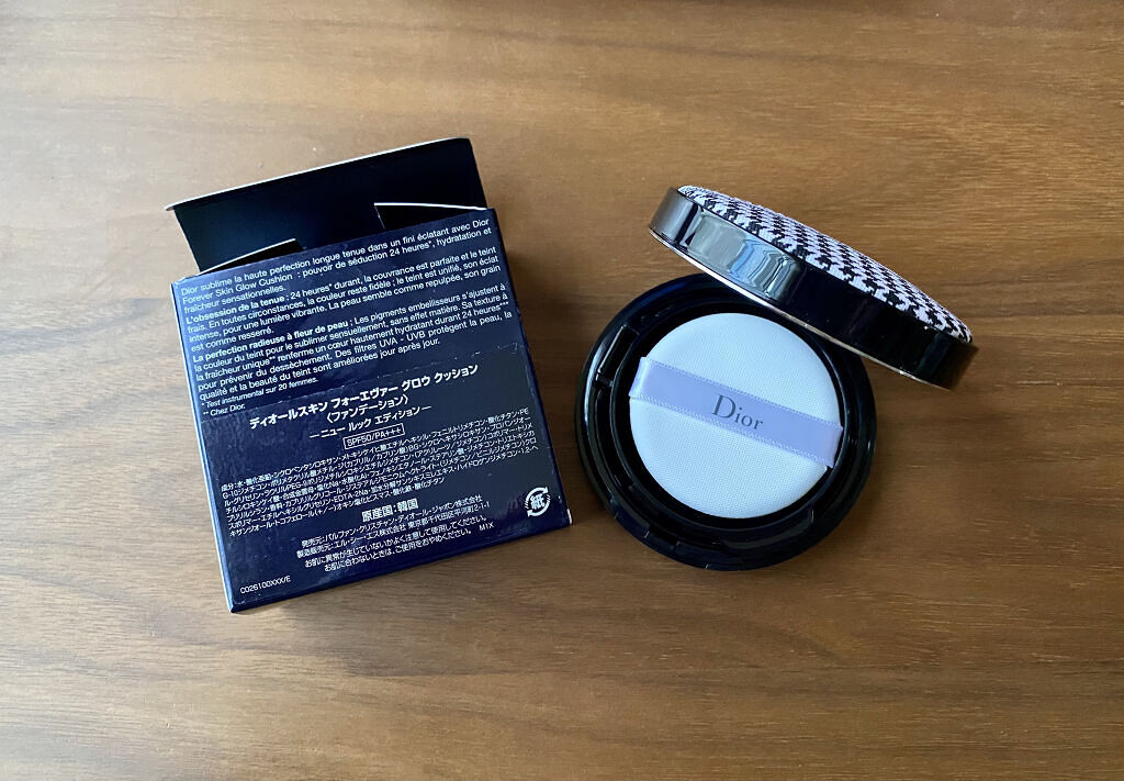 【ほぼ新品】Dior Forever クッションファンデーション SPF50 ディオールスキン フォーエヴァー イドラ グロウ クッション