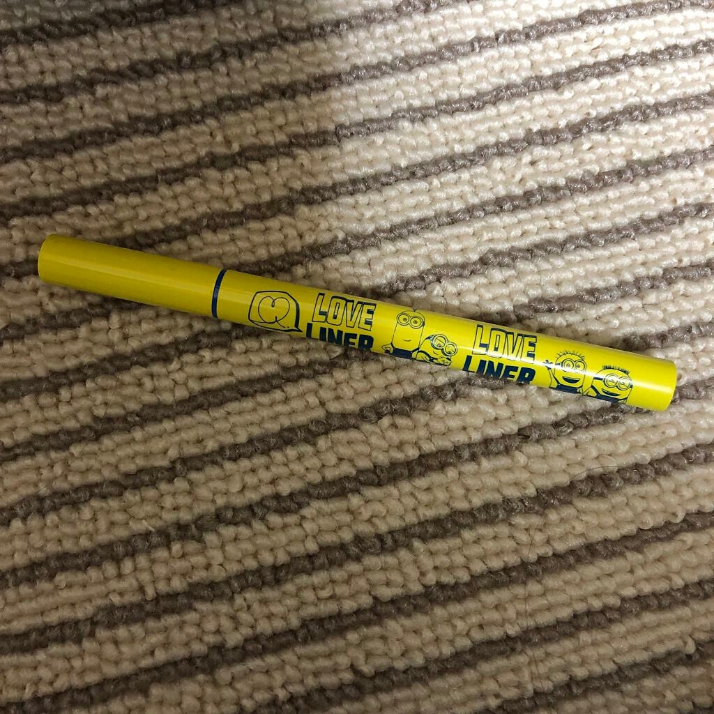 リキッドアイライナーR4/ラブ・ライナー/リキッドアイライナーを使ったクチコミ(1枚目)