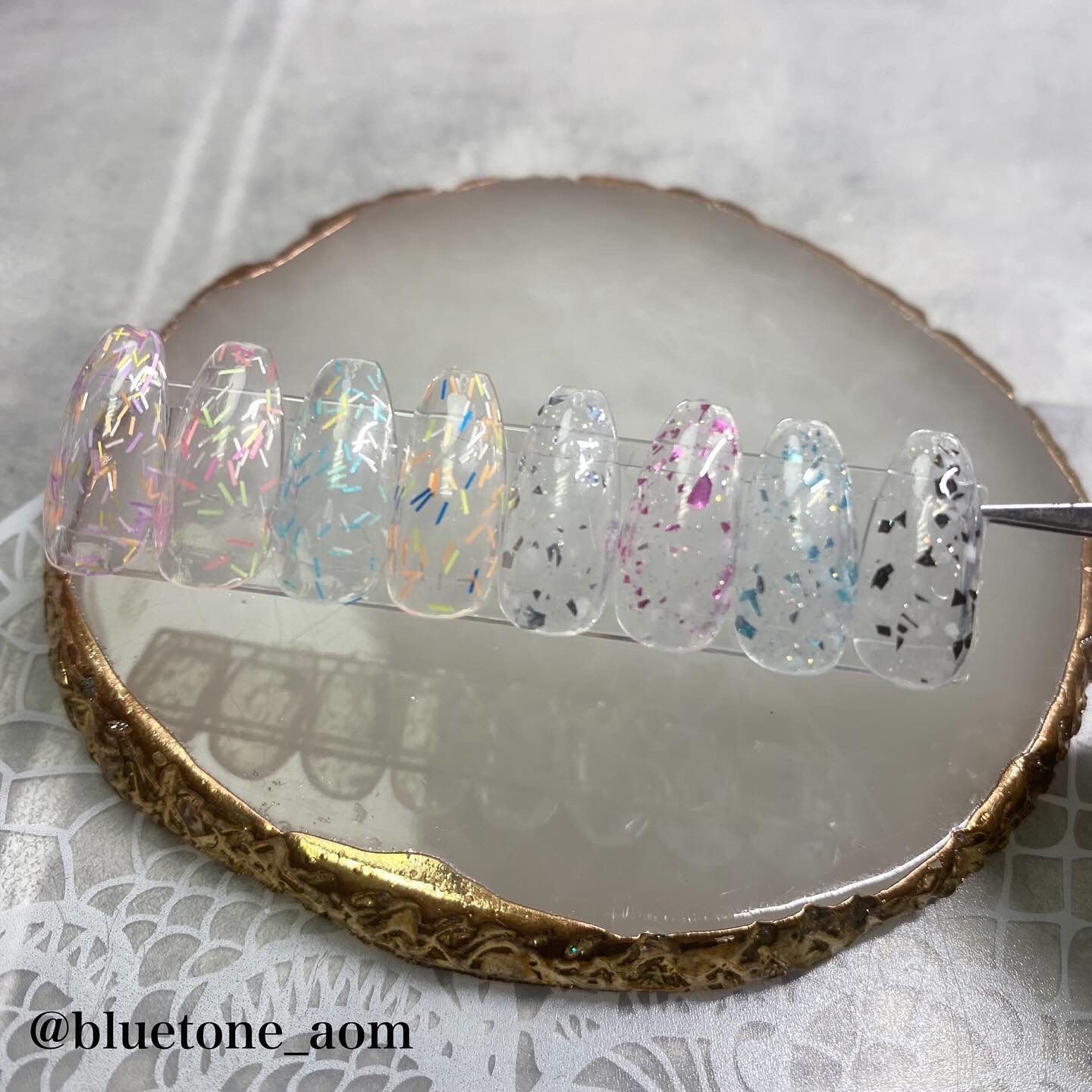 ジェルネイルDA 61 パープルコンフェッティ/IDATE/ジェルネイルを使ったクチコミ（3枚目）