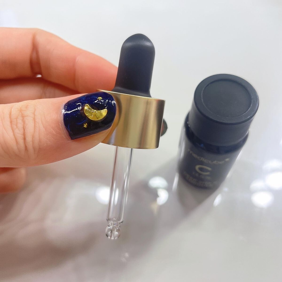 ディープビタCアンプル/MEDICUBE/美容液を使ったクチコミ(3枚目)