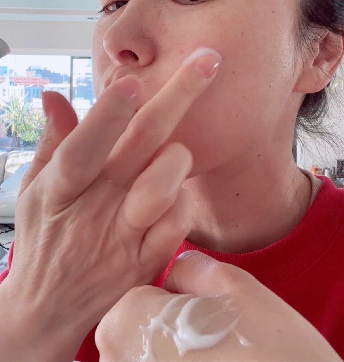 パーフェクトワン 薬用ホワイトニングジェル/パーフェクトワン/オールインワン化粧品を使ったクチコミ(3枚目)