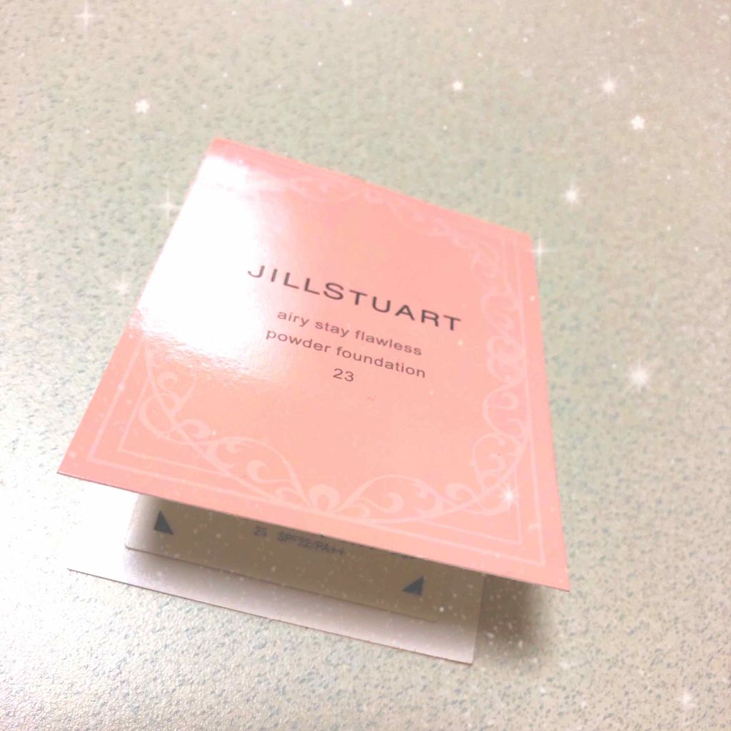 エアリーステイフローレス パウダーファンデーション/JILL STUART/パウダーファンデーションを使ったクチコミ（1枚目）