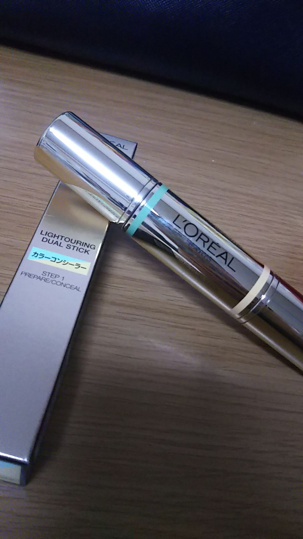 ライトゥアリング デュアルスティック/ロレアル パリ/ジェル・クリームチークを使ったクチコミ(1枚目)