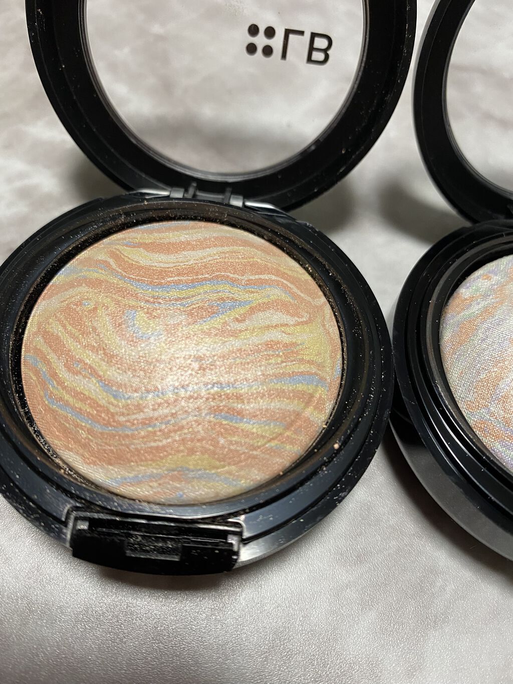 マーブルハイライター/LB/パウダーチークを使ったクチコミ（2枚目）