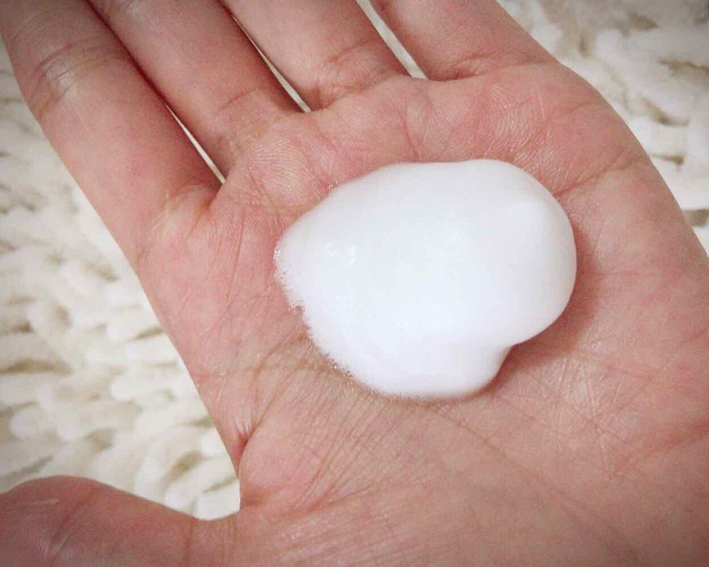 マシュマロホイップ オイルコントロール/ビオレ/泡洗顔を使ったクチコミ（3枚目）