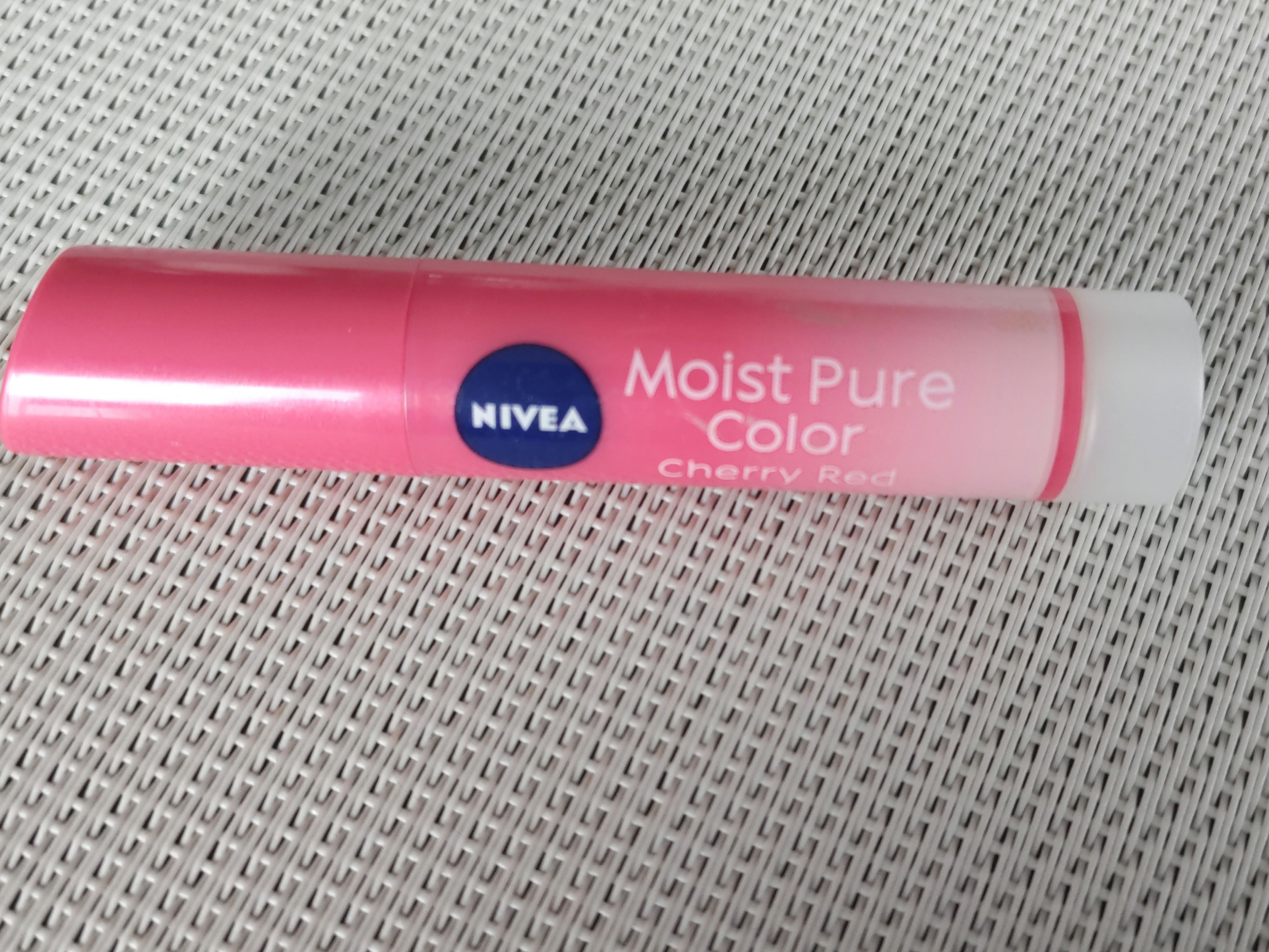 モイストピュアカラーリップ/ニベア/リップクリームを使ったクチコミ（1枚目）