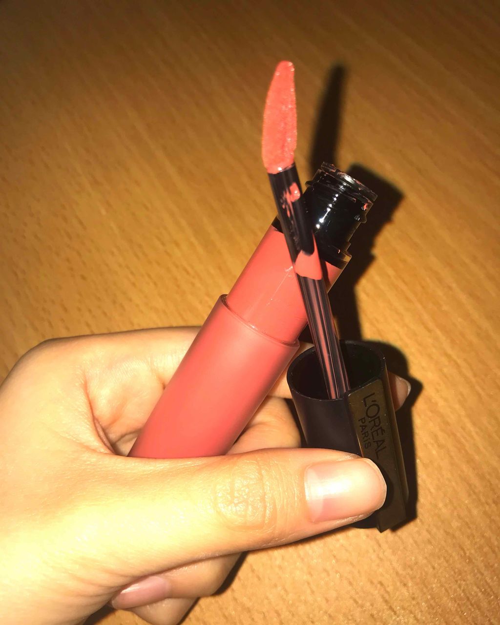 ルージュシグネチャー /ロレアル パリ/リップグロスを使ったクチコミ（2枚目）