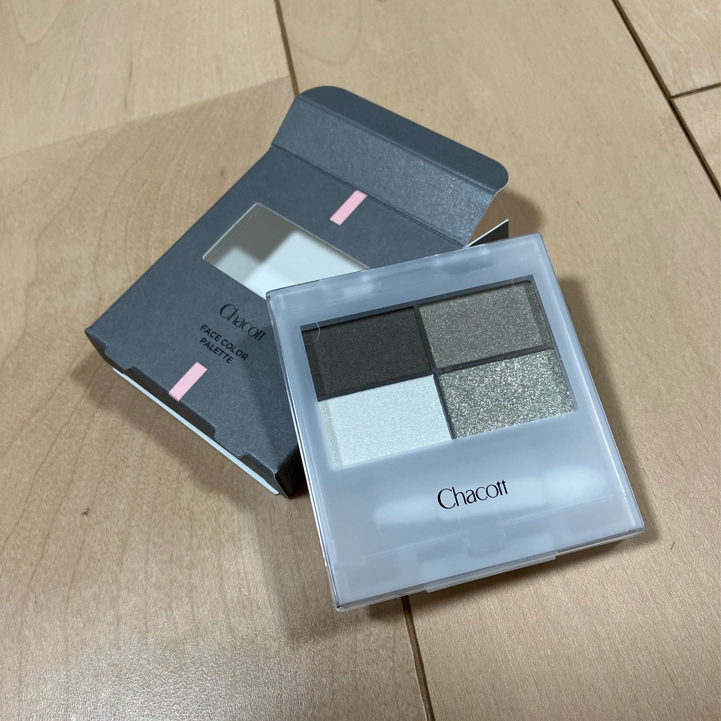 フェイスカラーパレット/チャコット・コスメティクス/アイシャドウパレットを使ったクチコミ(1枚目)