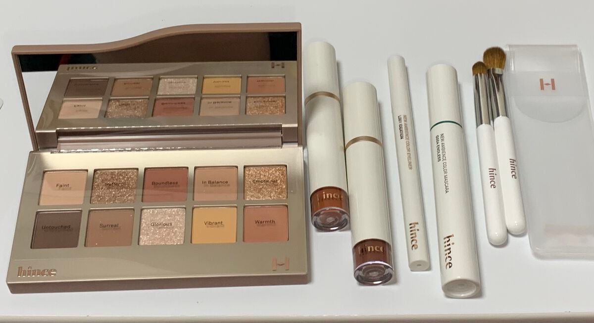 ニューデップスアイシャドウパレット/hince/アイシャドウパレットを使ったクチコミ(1枚目)