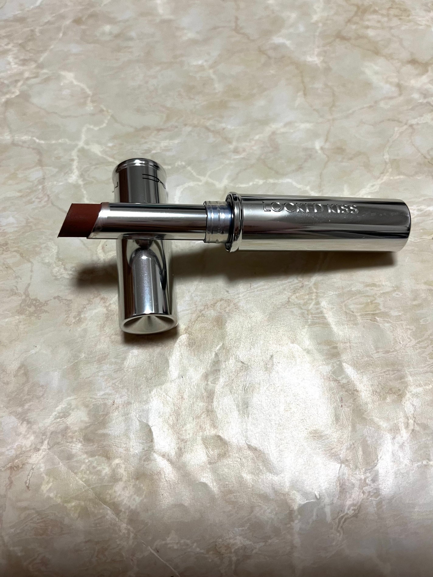 ロックドキス リップスティック/M・A・C/口紅を使ったクチコミ(2枚目)