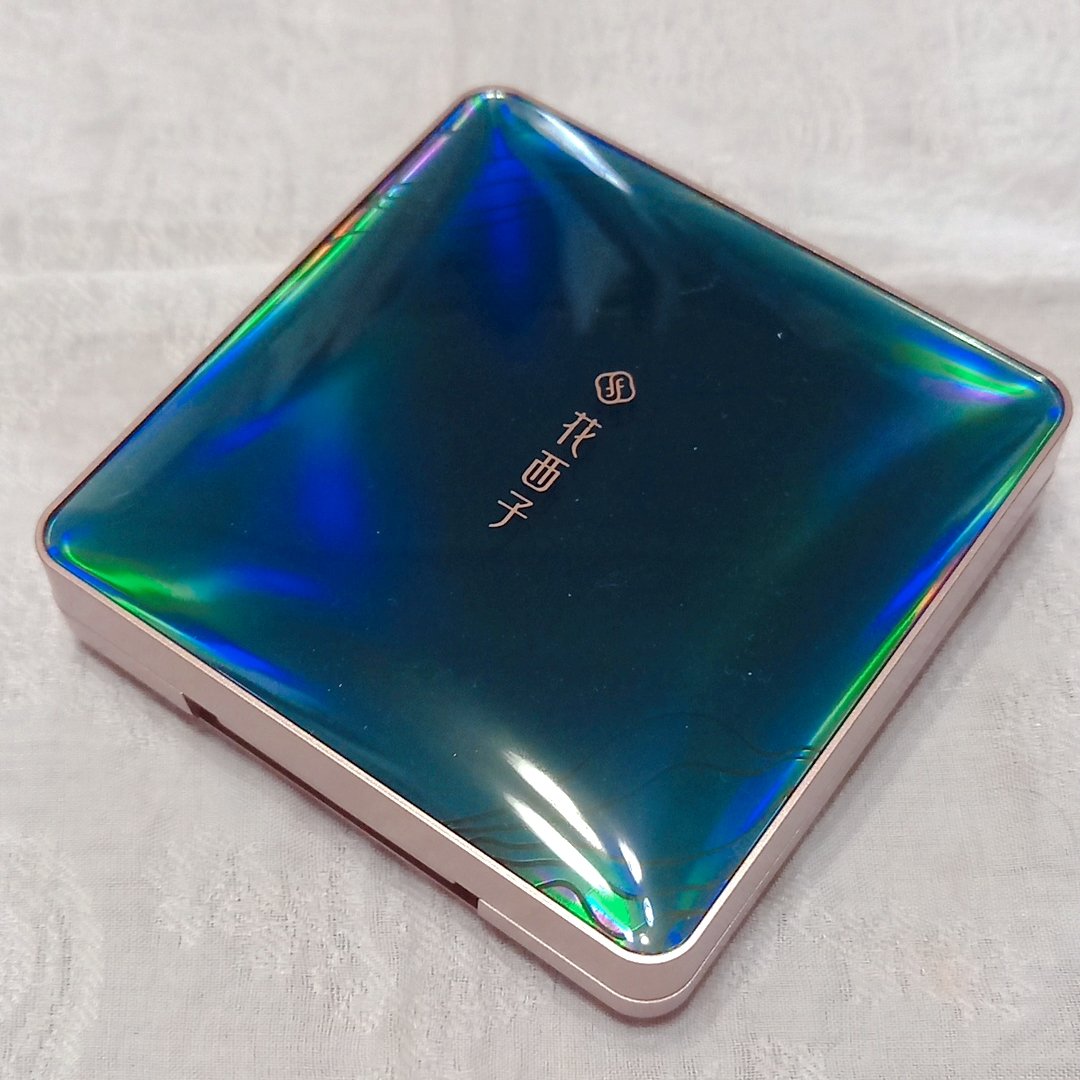 双花彫刻 ハイライト 02 パールピンクゴールド/花西子/パウダーハイライトを使ったクチコミ（2枚目）