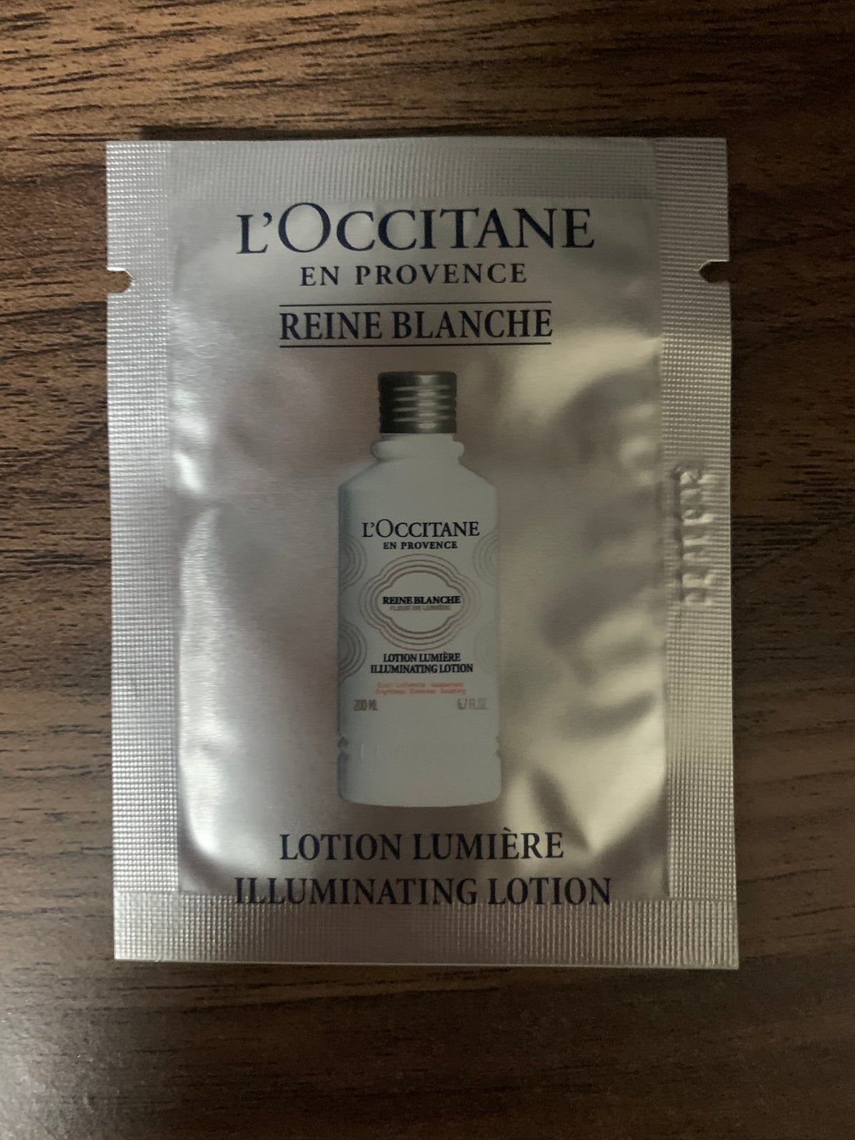レーヌブランシュ イルミネイティングフェイスウォーター/L'OCCITANE/化粧水を使ったクチコミ（1枚目）