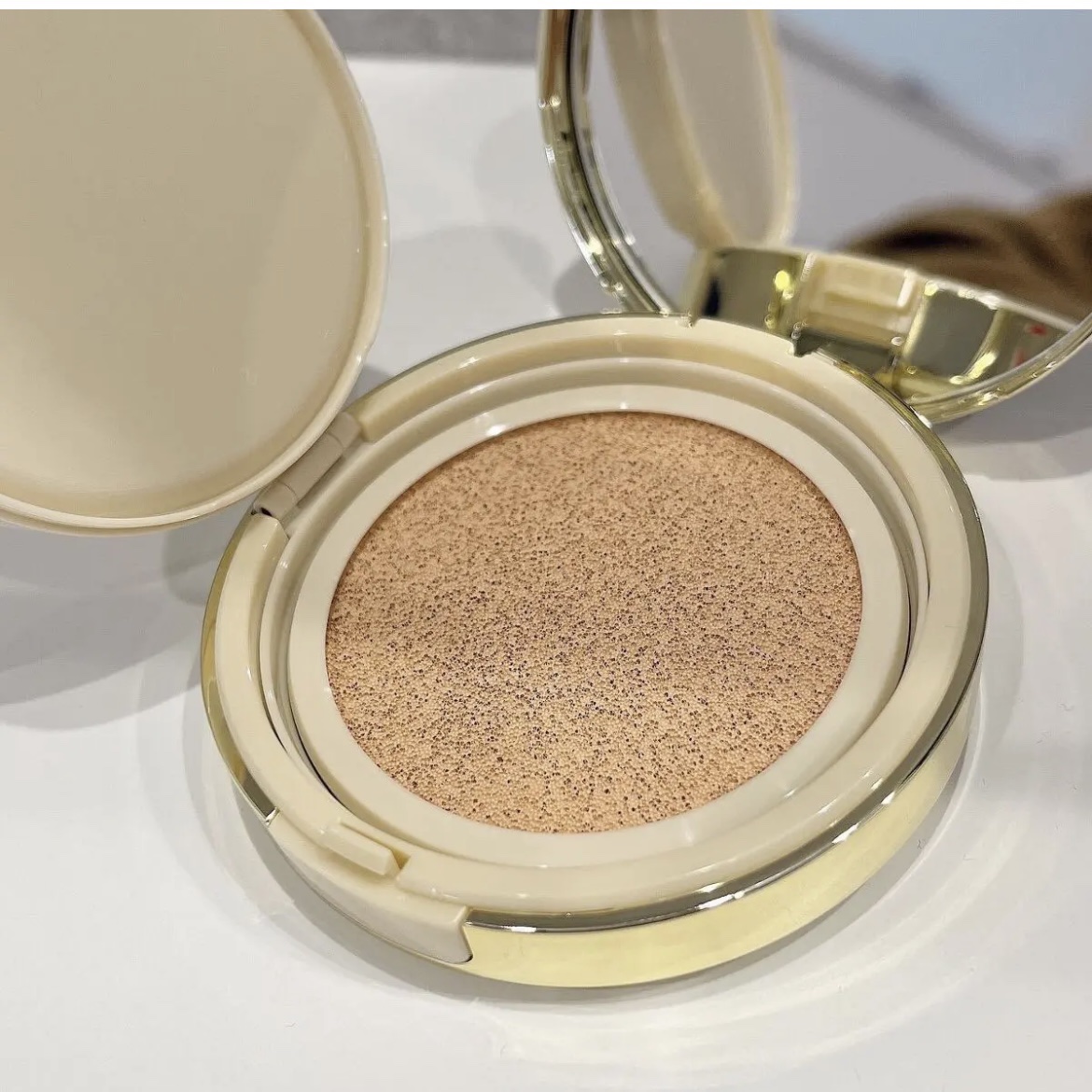 ルミナスフィット クッションファンデーション /ODELIA/クッションファンデーションを使ったクチコミ（2枚目）