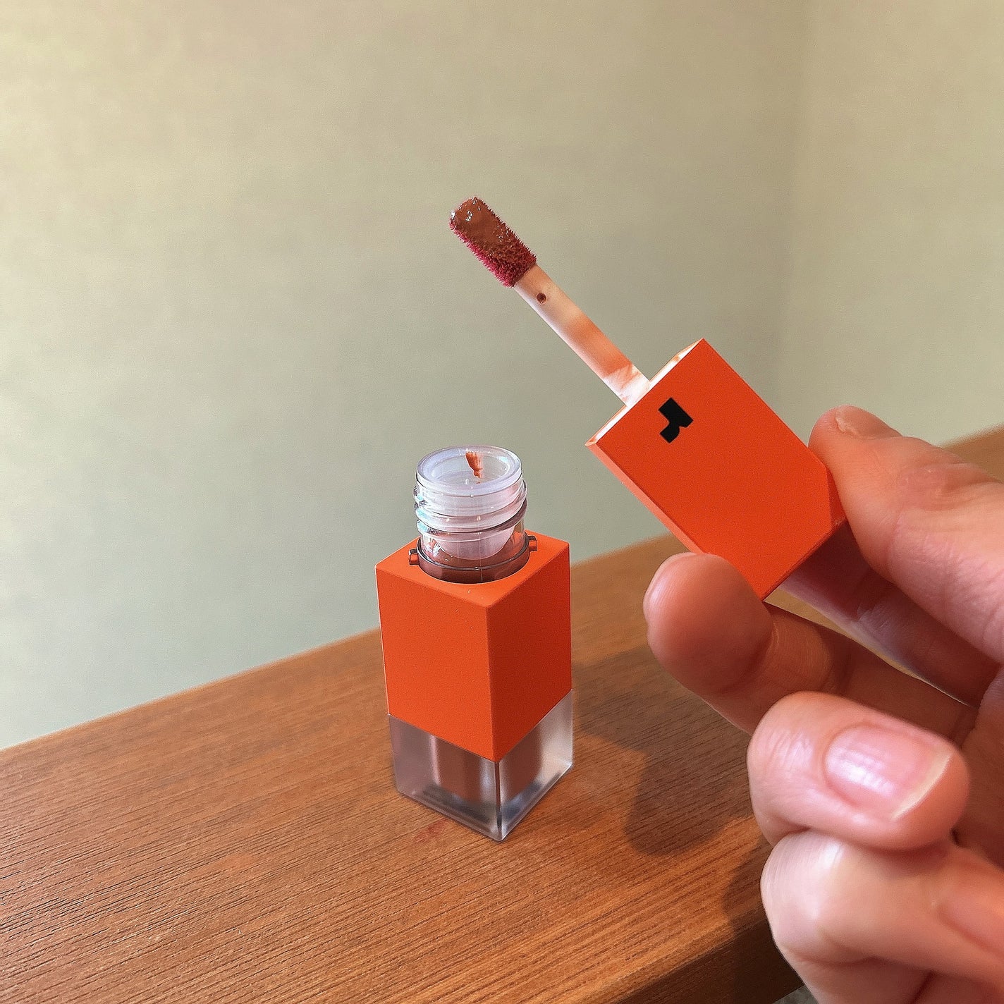 フルーティントブーケ/RICAFROSH/リップティントを使ったクチコミ(4枚目)