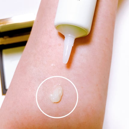 モノクローム ウェイトレス リップカラー(マット レザー) P58 タマリス/PRADA BEAUTY/口紅の画像