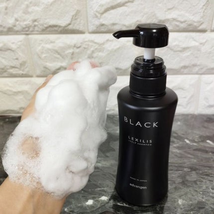 ブラック フレグランス スタイリング ヘアエッセンス/LEXILIS/アウトバストリートメントを使ったクチコミ(5枚目)