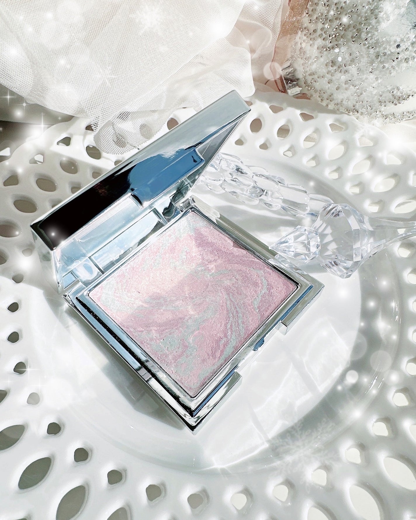 スキンルミナスハイライター/DEAR DAHLIA/パウダーハイライトを使ったクチコミ(1枚目)