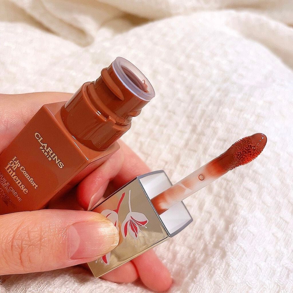 コンフォート リップオイル インテンス/CLARINS/リップグロスを使ったクチコミ(3枚目)