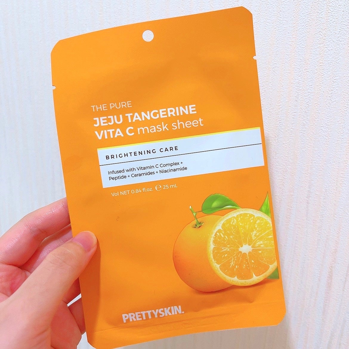The pure jeju tangerine vita c mask sheet pretty skin