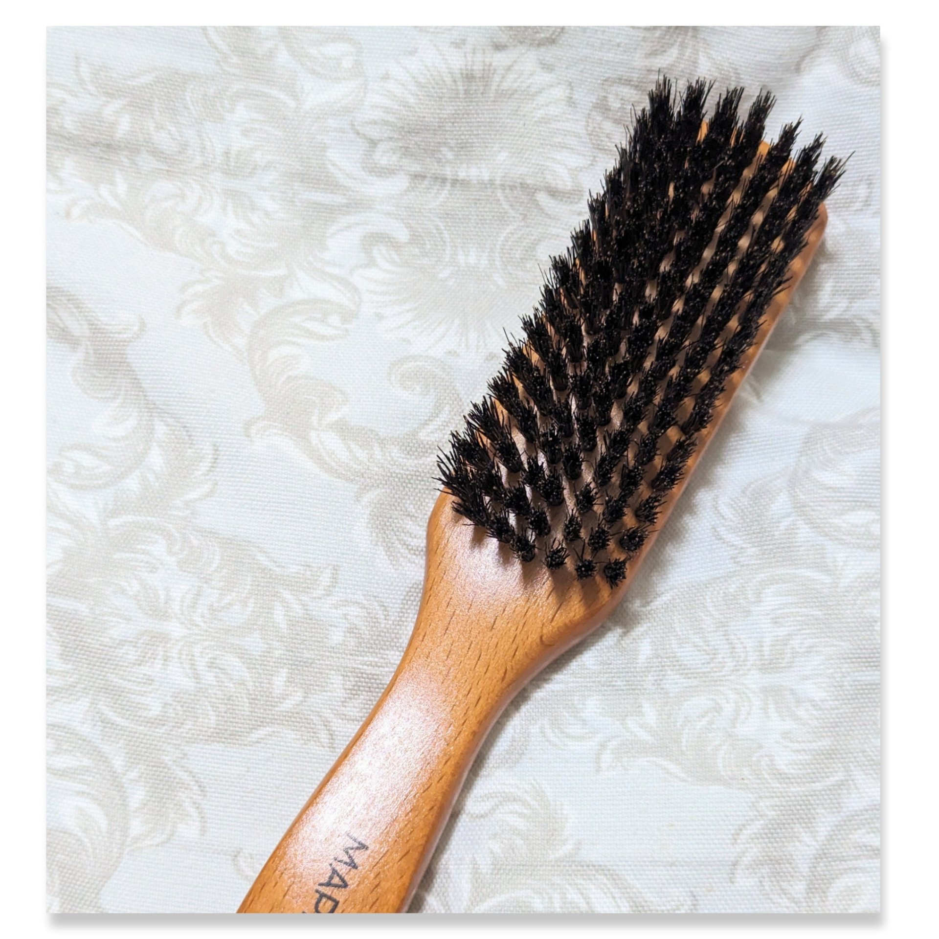 マペペ 濃密天然毛のボリュームケアブラシのクチコミ「濃密な天然毛で髪つやめく✨
#マペペ
#濃密天然毛のボリュームケアブラシ

密度の高い天然毛で.....」（2枚目）