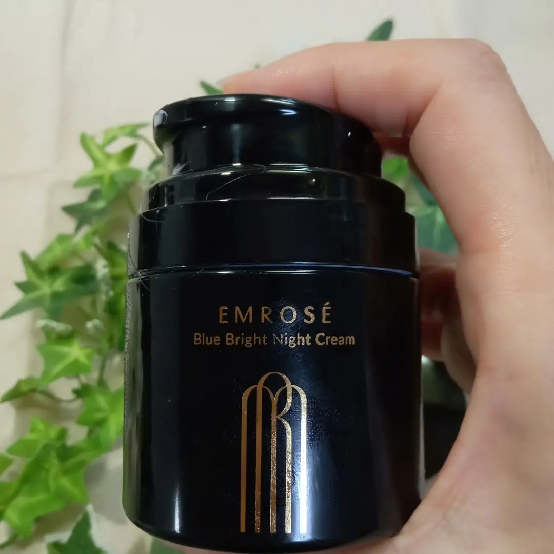 ブルーブライトナイトクリーム/EMROSÉ/フェイスクリームを使ったクチコミ（3枚目）