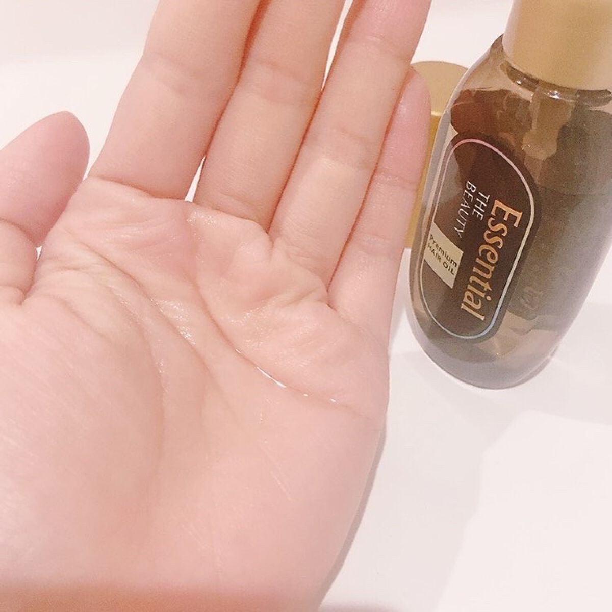 髪のキメ美容プレミアムヘアオイル/エッセンシャル/ヘアオイルを使ったクチコミ(2枚目)