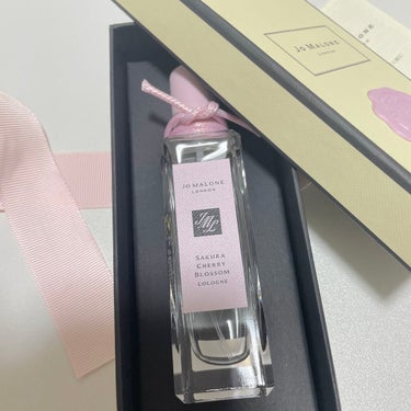 Jo MALONE LONDON ウィステリア ＆ ラベンダー コロンのクチコミ「日本限定の桜の香り🌸💗
JOMALONEはハズレがありません。。！！
甘すぎない絶妙な香りだと.....」（3枚目）