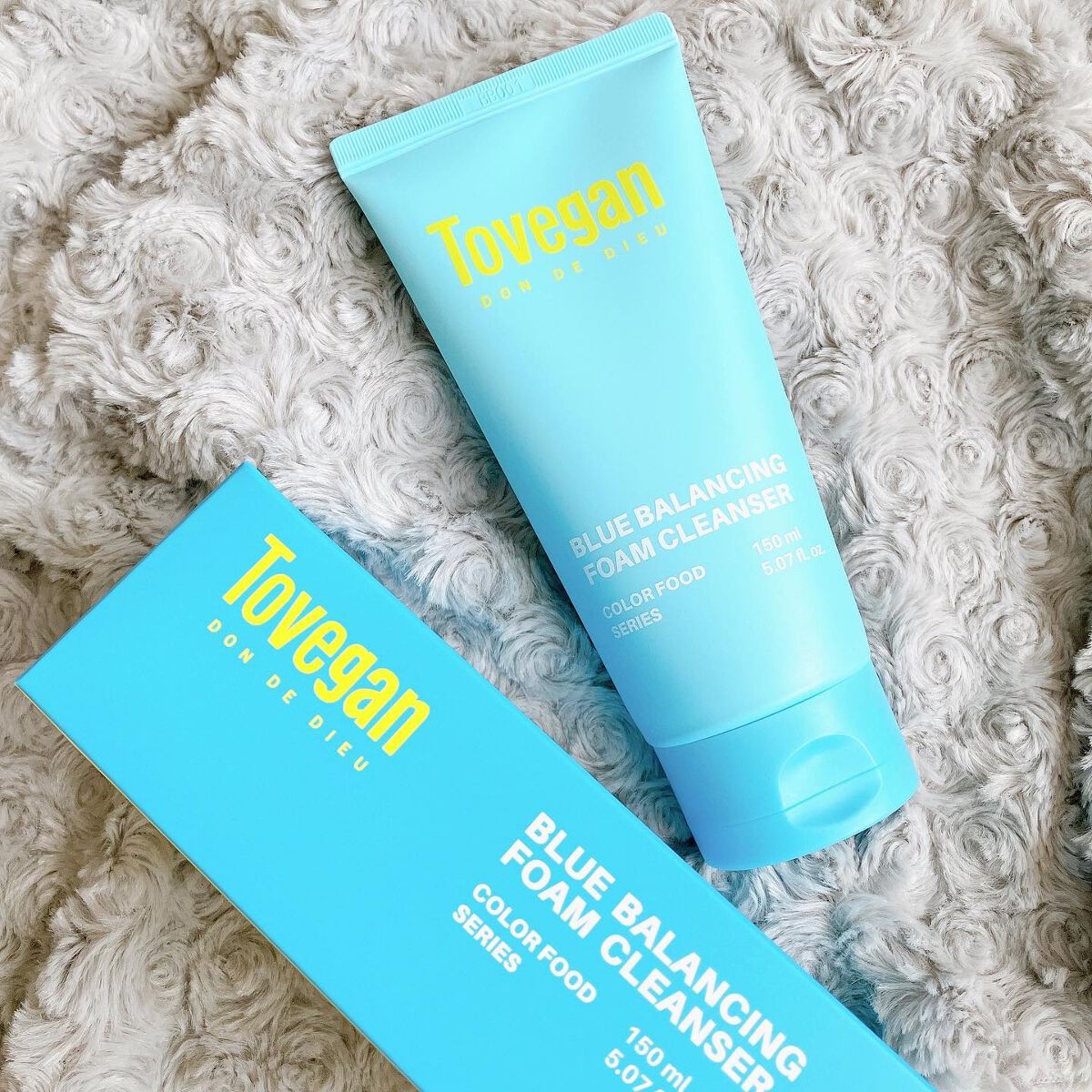 カラーフードシリーズブルーバランシングフォームクレンザー/Tovegan/洗顔フォームを使ったクチコミ（1枚目）