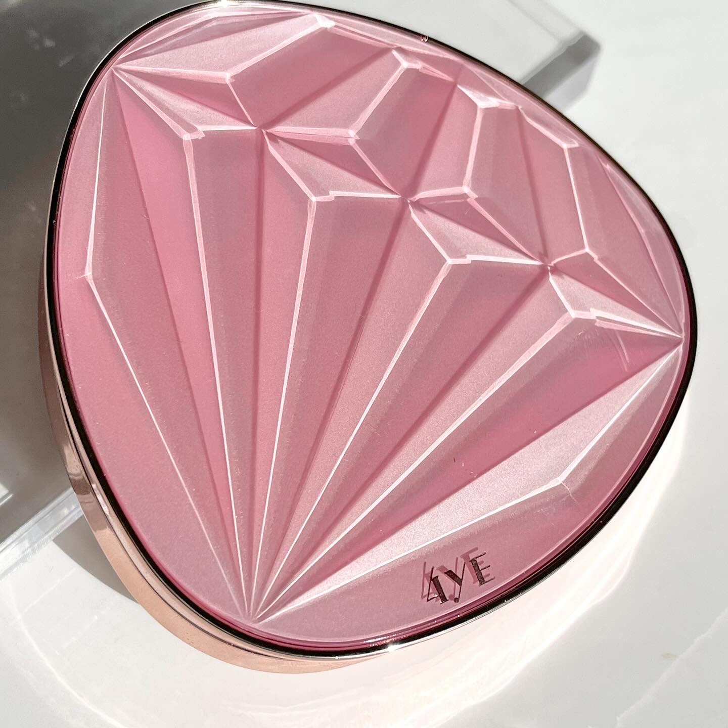 ピンクダイヤクッション/4YE/クッションファンデーションを使ったクチコミ（1枚目）