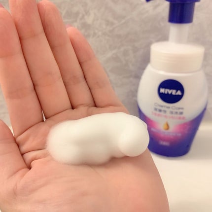 ニベア クリアビューティー弱酸性泡洗顔 もっちり美肌/ニベア/泡洗顔を使ったクチコミ(2枚目)