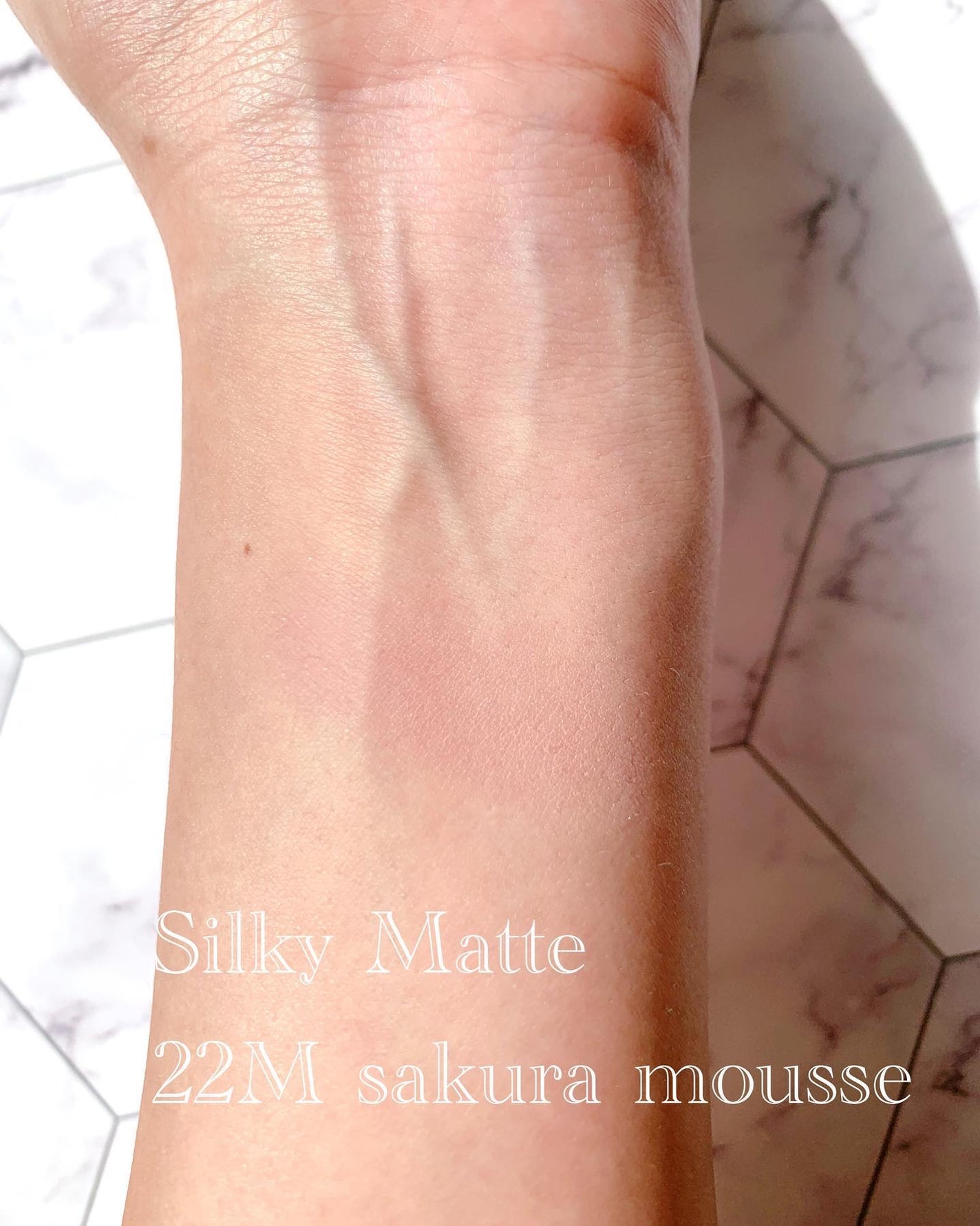 アイグロウジェム スキンシャドウ/DECORTÉ/ジェル・クリームアイシャドウを使ったクチコミ(4枚目)