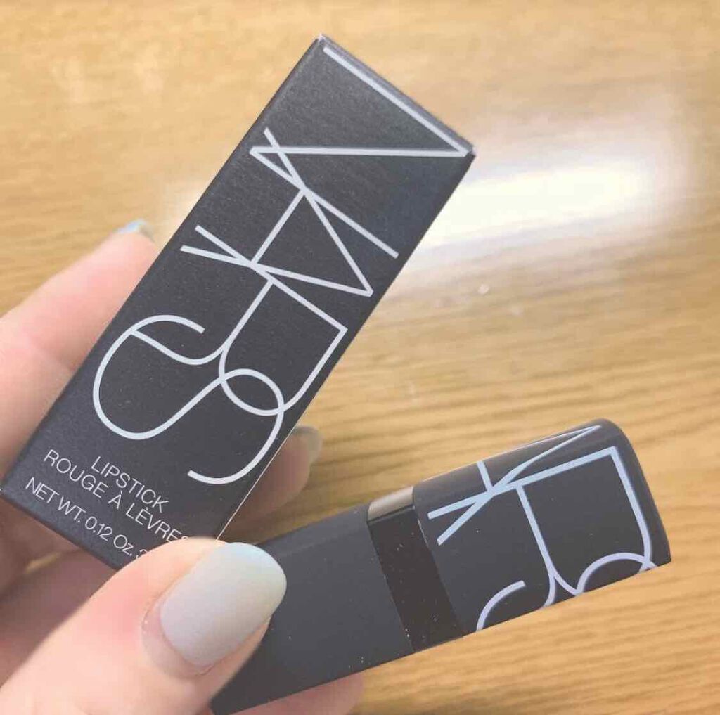 リップスティック(旧)/NARS/口紅を使ったクチコミ（1枚目）