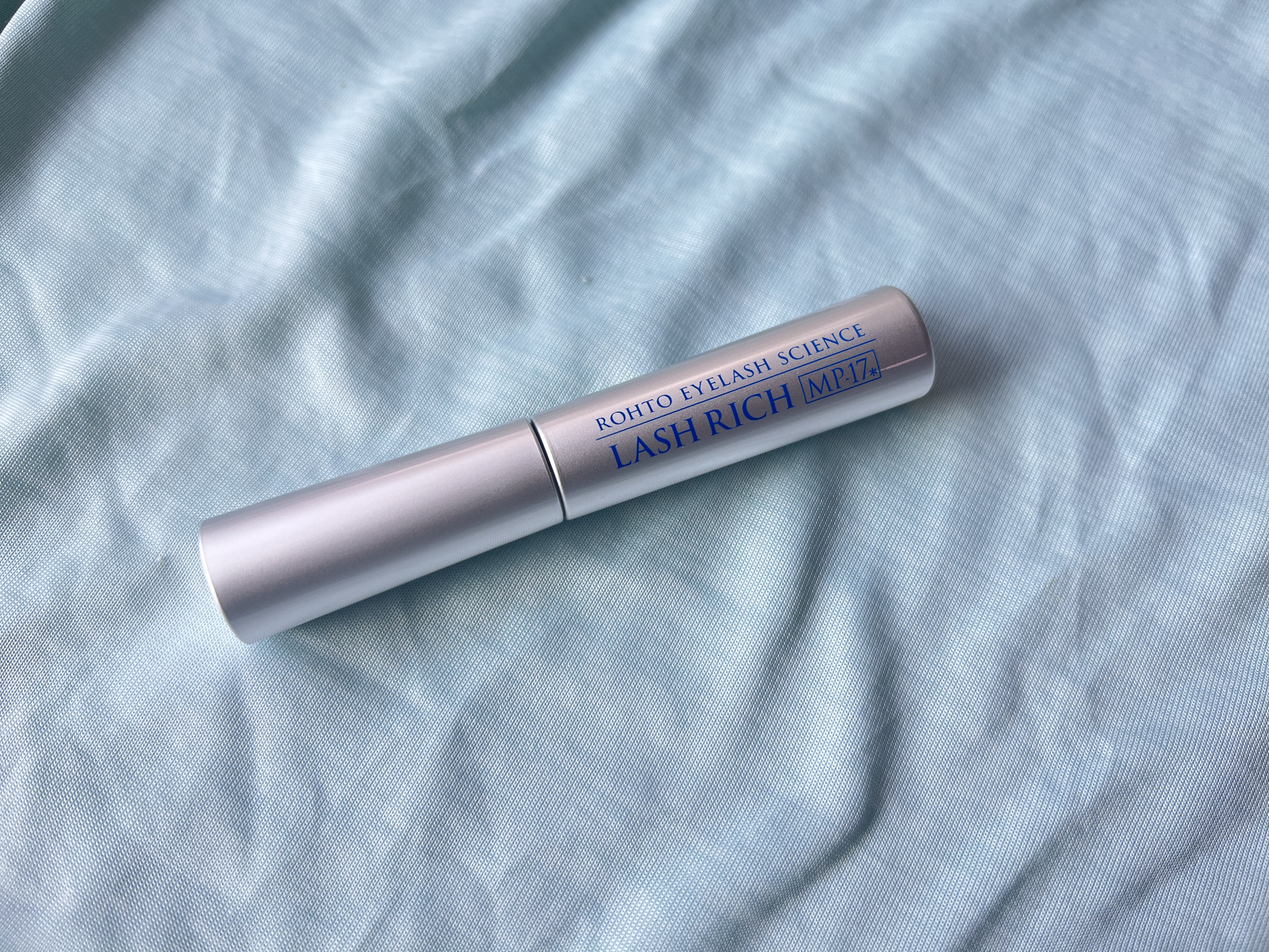 ラッシュリッチアイラッシュセラム/ロート製薬/まつげ美容液を使ったクチコミ（2枚目）