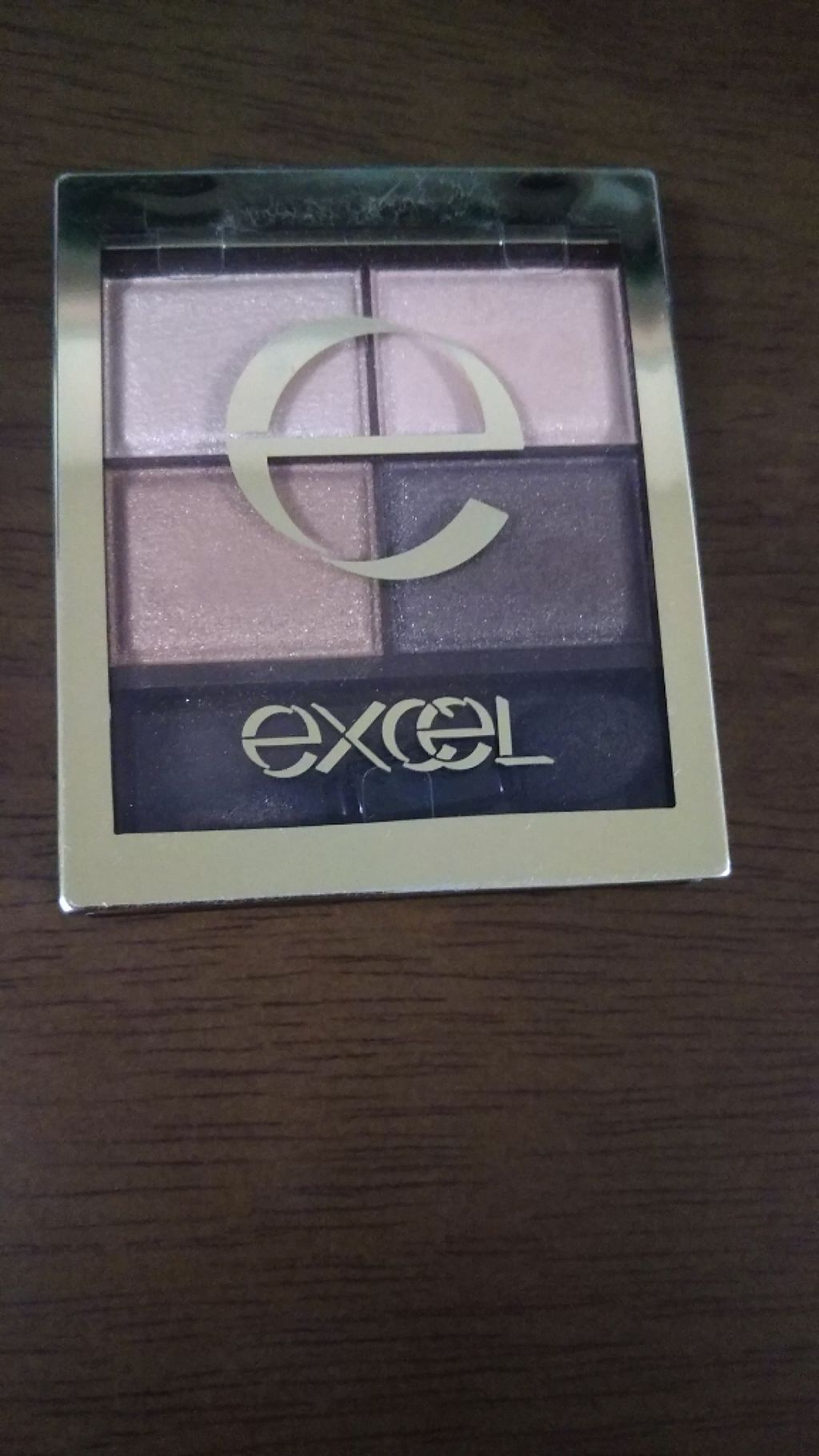 スキニーリッチシャドウ/excel/アイシャドウパレットを使ったクチコミ(1枚目)