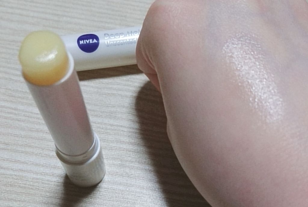 ニベア ディープモイスチャーリップ/ニベア/リップクリームを使ったクチコミ（2枚目）