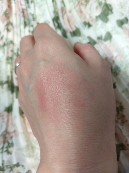 クリーム・デ・チーク/MAJOLICA MAJORCA/ジェル・クリームチークを使ったクチコミ(4枚目)