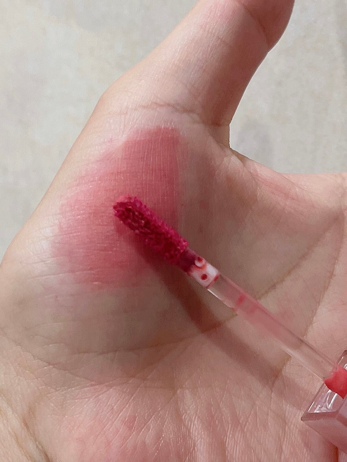 デュー ベルベット/AMUSE/口紅を使ったクチコミ(2枚目)