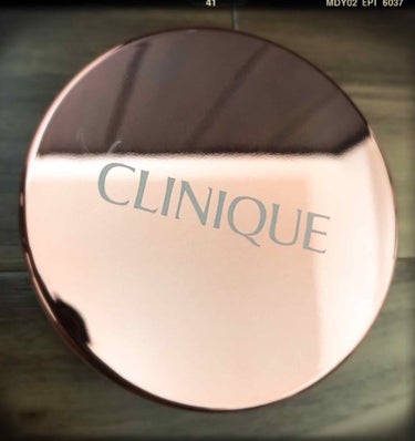 ❣️CLINIQUE   モイスチャー サージ ハイドレーティング クッション コンパクト 33

◎乾燥肌の人にオススメ
◎カバー力あり
◎色味も7色あり
◎パッケージも可愛い


クッションファンデ