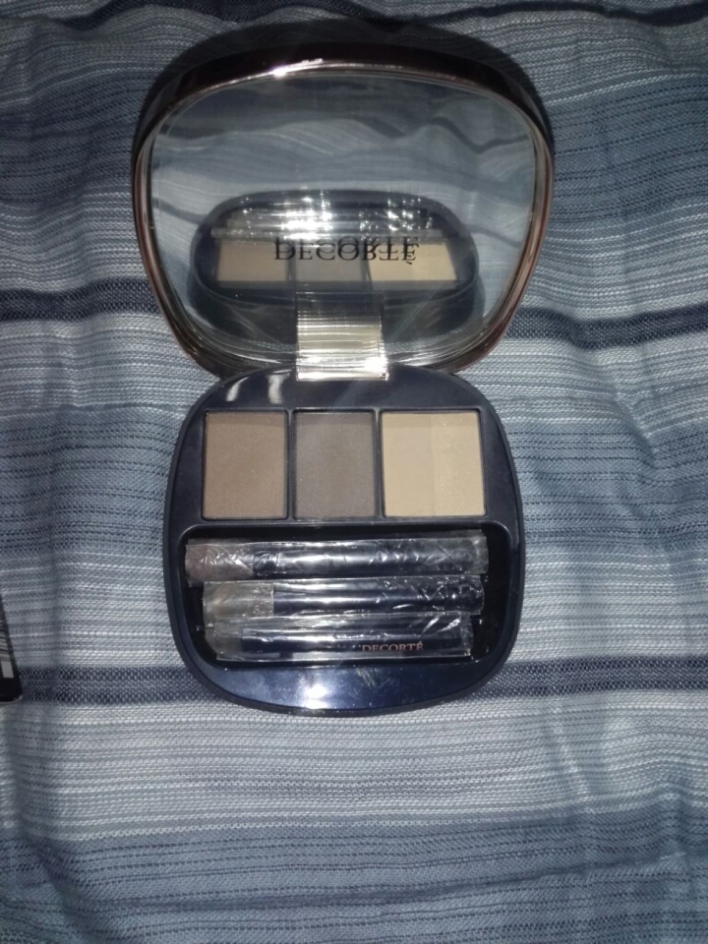 コントゥアリング パウダーアイブロウ/DECORTÉ/パウダーアイブロウを使ったクチコミ（3枚目）