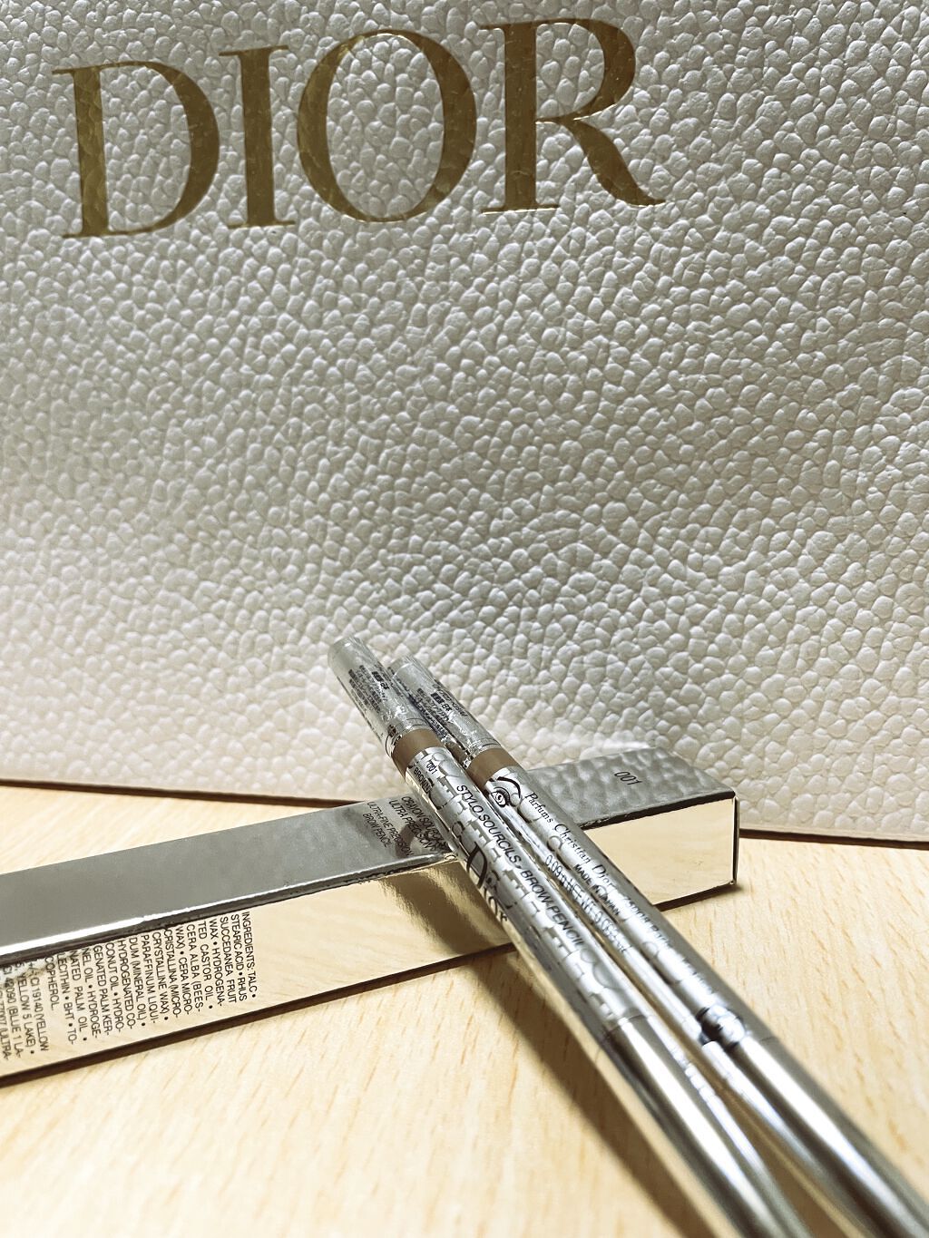【旧】ディオールショウ ブロウ スタイラー 001 ユニバーサル ブラウン/Dior/アイブロウペンシルを使ったクチコミ（1枚目）
