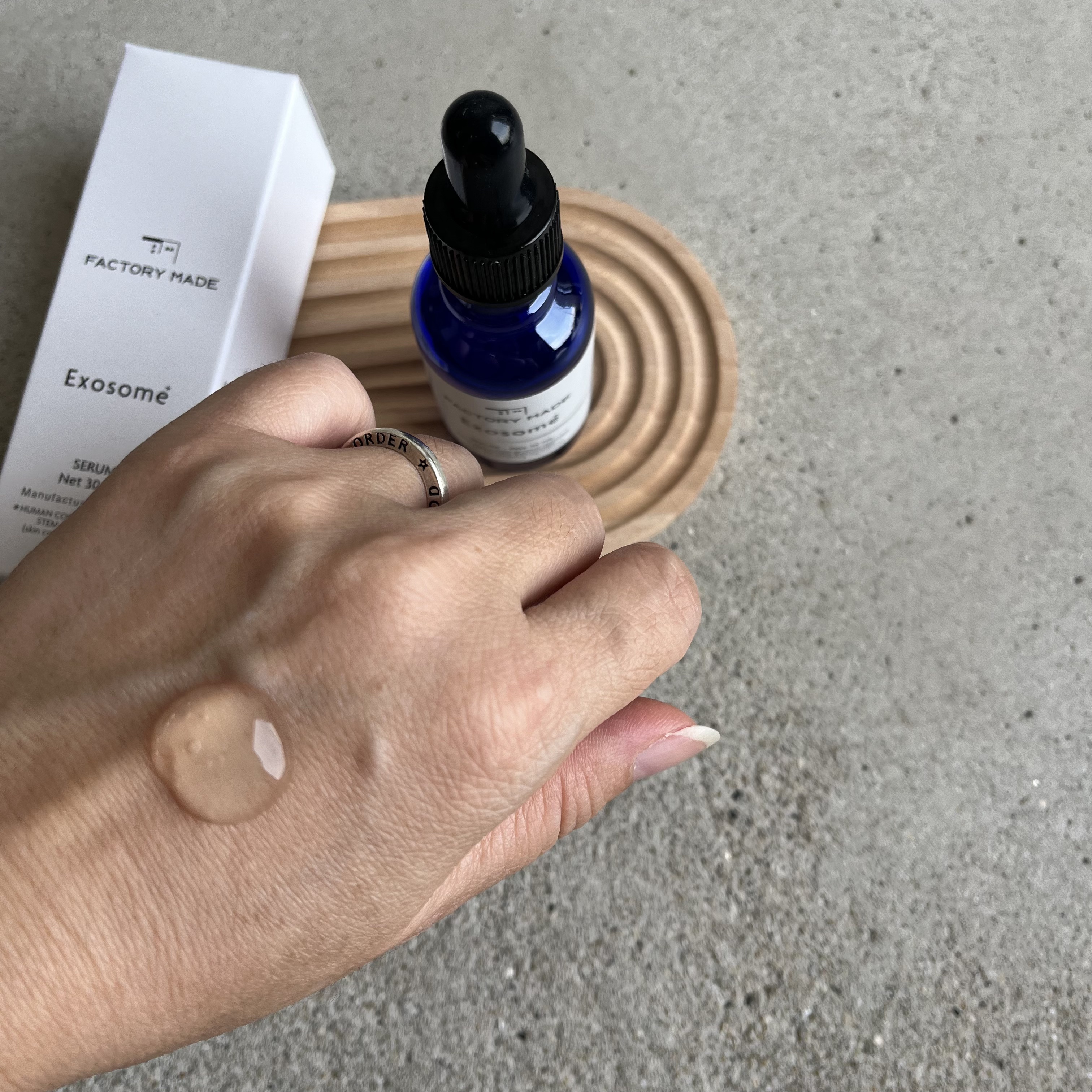 FACTORY MADE  エクソソームセラム/FACTORY MADE/美容液を使ったクチコミ（2枚目）