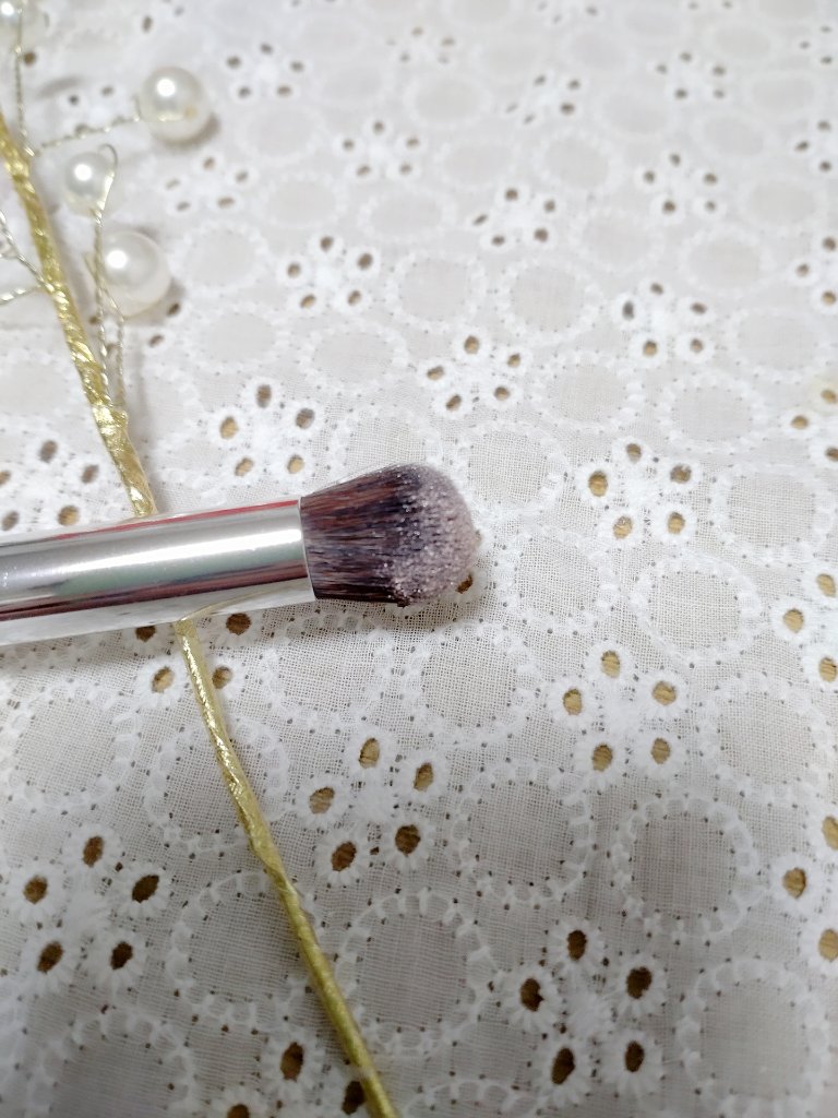 アイシャドウ・ポイントメイク用メイクブラシ /Kirei&co./メイクブラシを使ったクチコミ（3枚目）