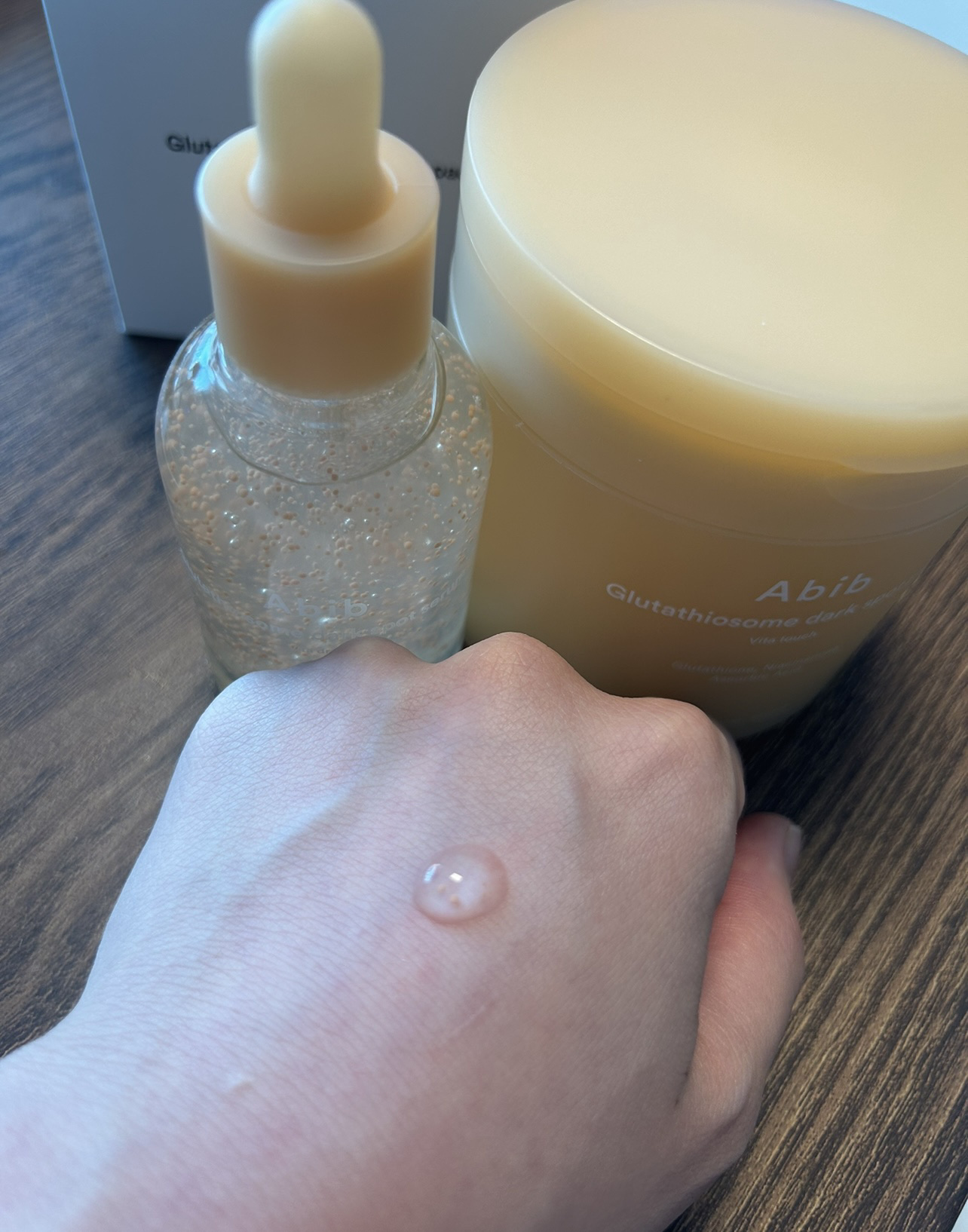 弱酸性pHシートマスク  グルタチオンソームフィット/Abib /シートマスク・パックを使ったクチコミ（2枚目）