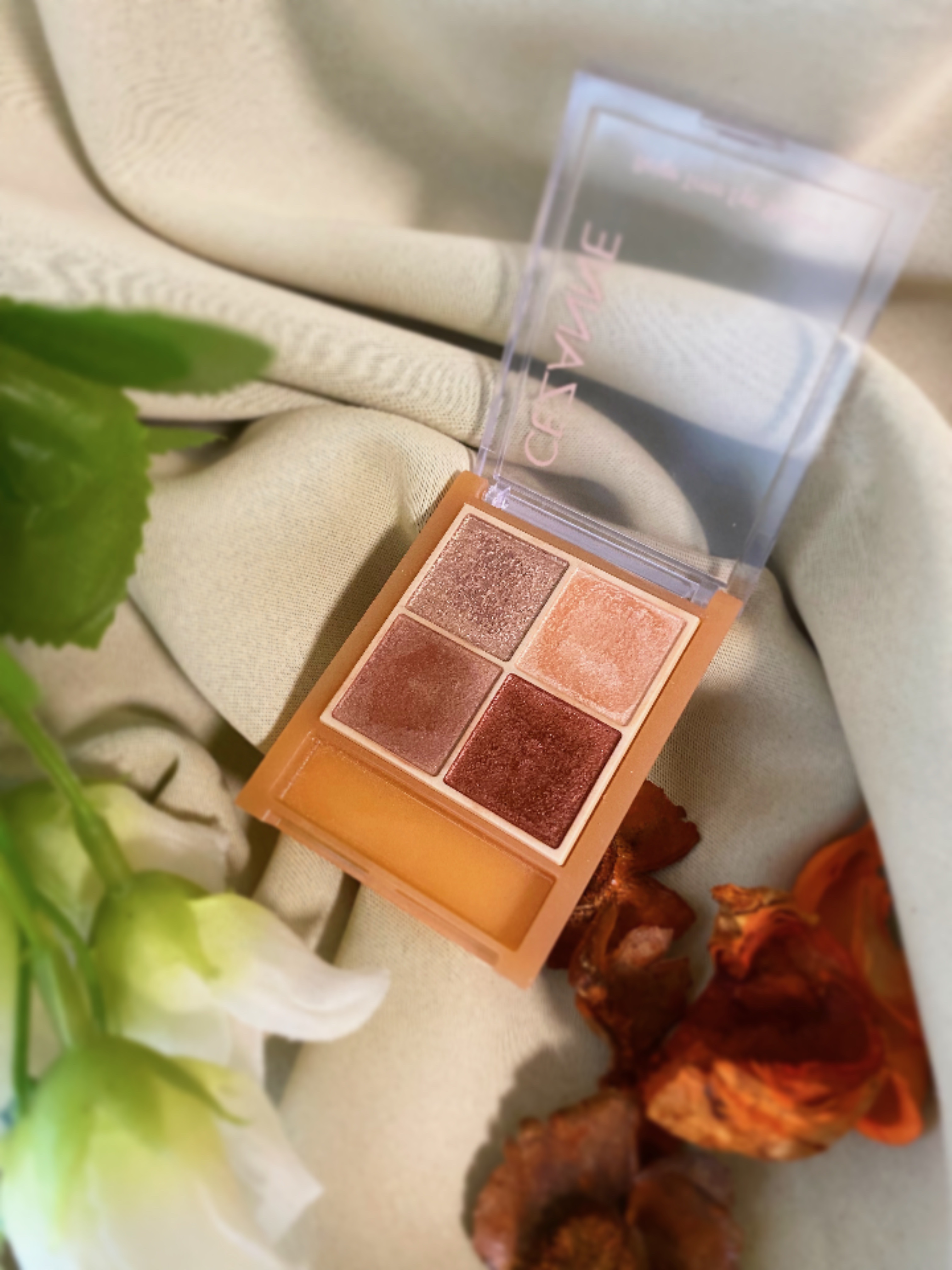 ベージュトーンアイシャドウ/CEZANNE/アイシャドウパレットを使ったクチコミ（2枚目）